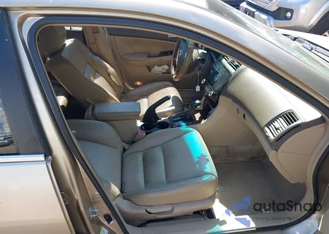 2006 Honda Accord 2.4 Ex from USA, damaged, VIN 1HGCM56886A176987